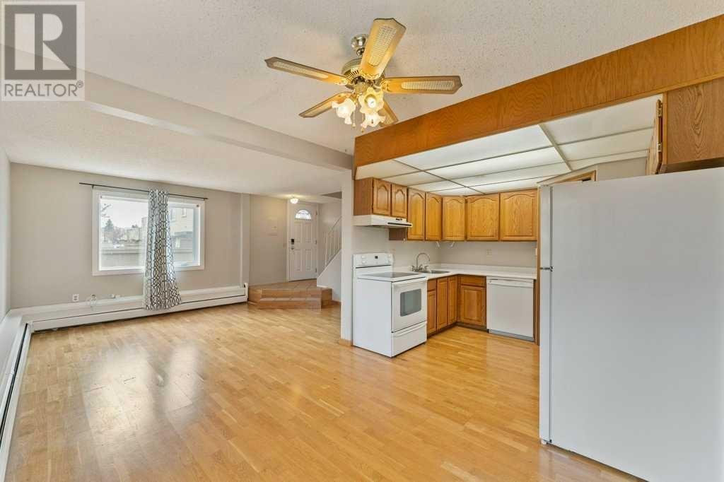 Single Family House for Sale in    Street SW Glenbrook Calgary 