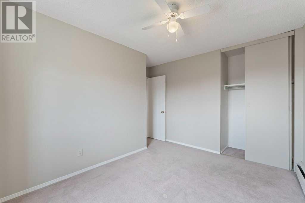 Single Family House for Sale in    Street SW Glenbrook Calgary 