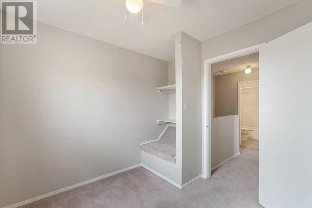 Single Family House for Sale in    Street SW Glenbrook Calgary 