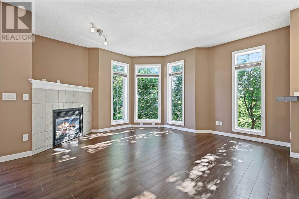 Single Family House for Sale in    Street SW Windsor Park Calgary 