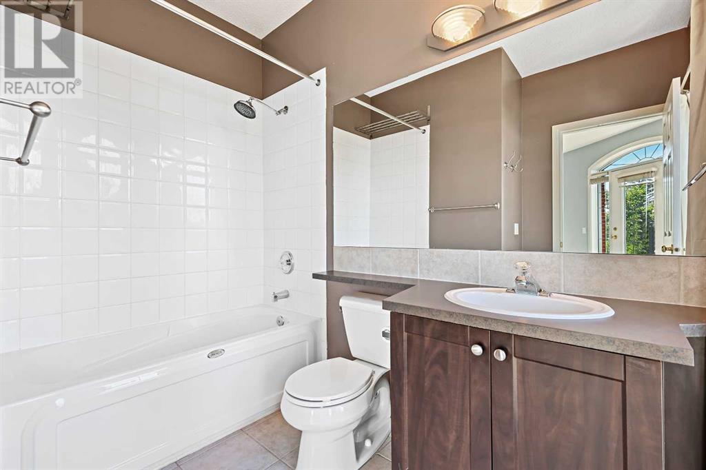 204, 5703 5 Street SW, Calgary, Alberta