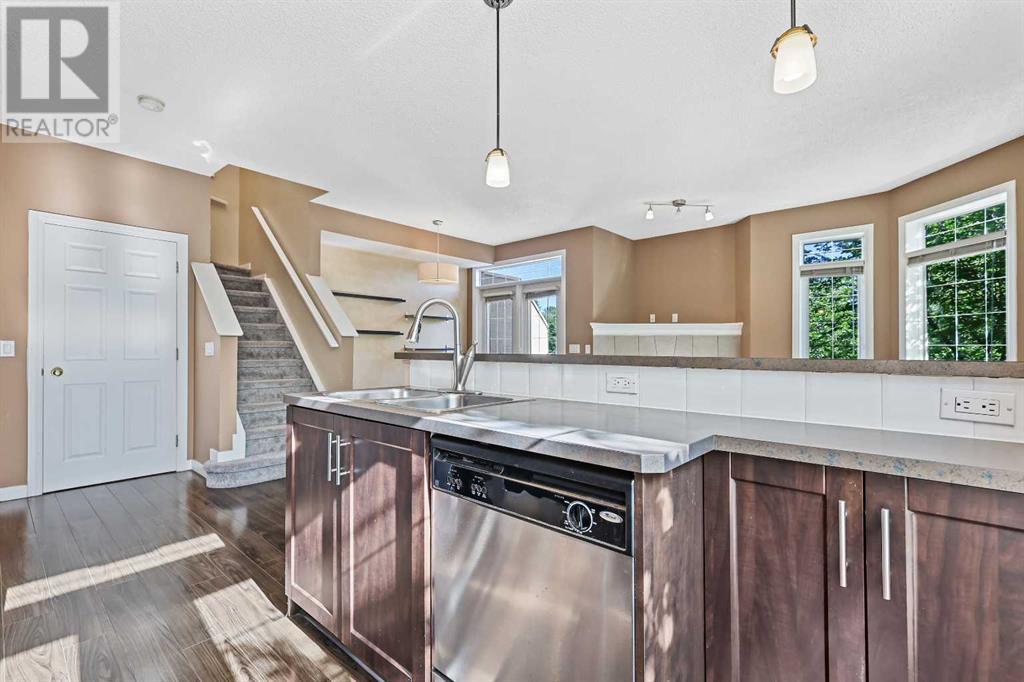 Single Family House for Sale in    Street SW Windsor Park Calgary 