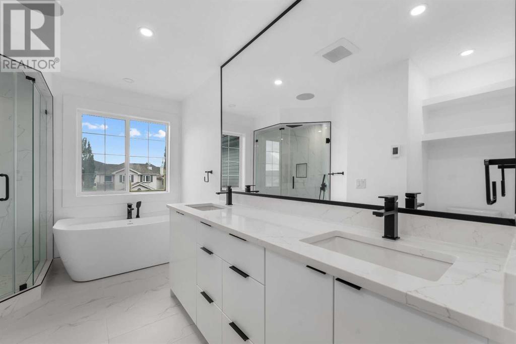 Single Family House for Sale in  Spring Crescent SW Springbank Hill Calgary 