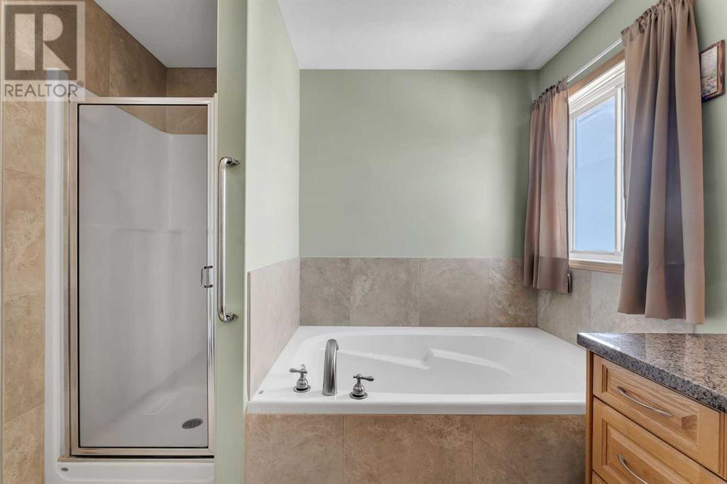 Single Family House for Sale in  Saddleland Crescent NE Saddle Ridge Calgary 