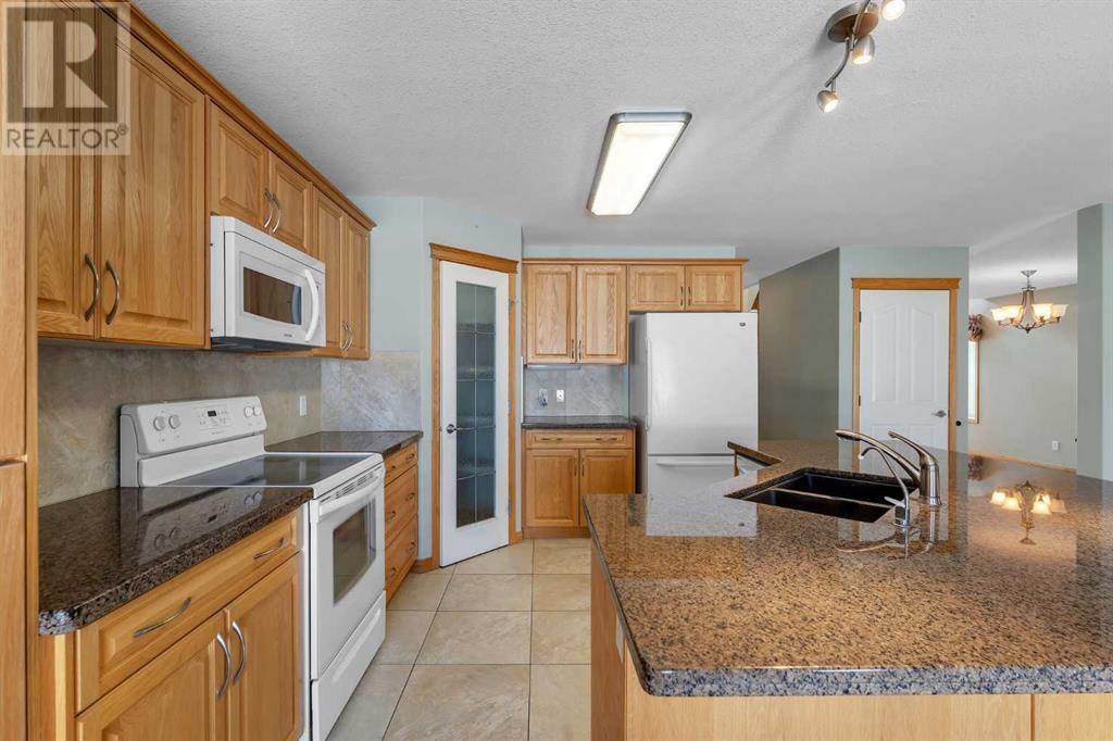 Single Family House for Sale in  Saddleland Crescent NE Saddle Ridge Calgary 