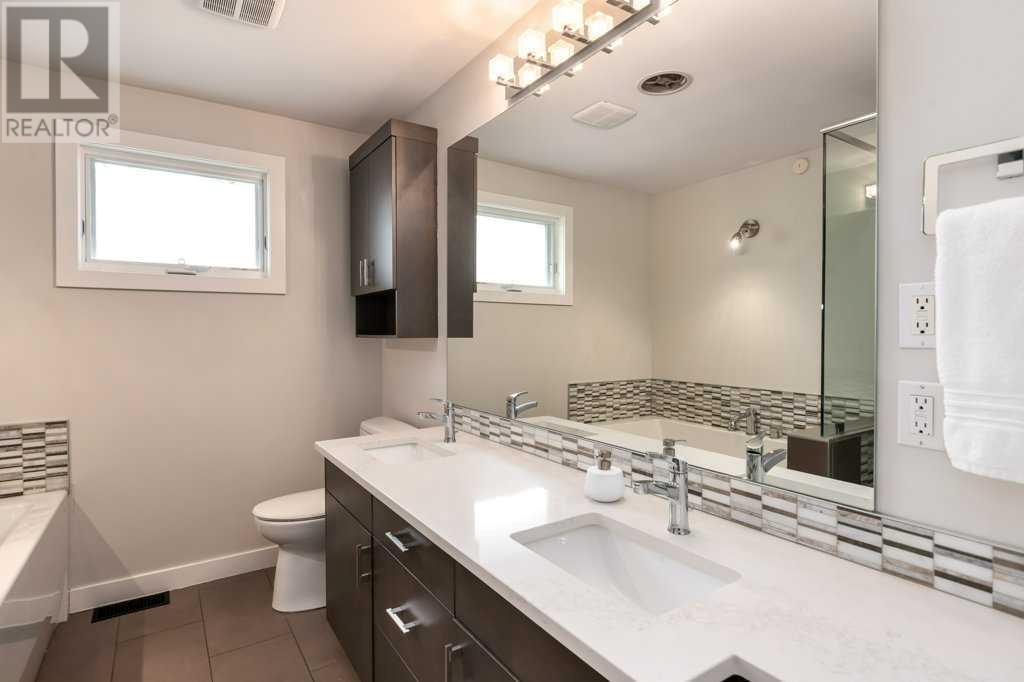 Single Family House 4 Level for Sale in  Massey Place SW Mayfair Calgary 