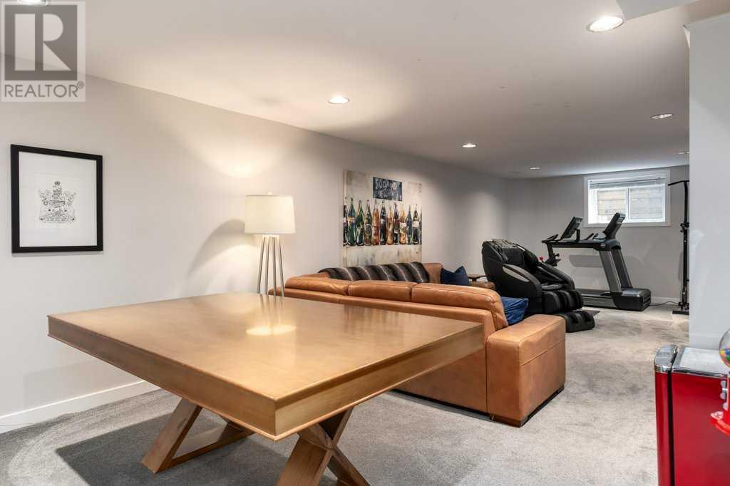 Single Family House 4 Level for Sale in  Massey Place SW Mayfair Calgary 