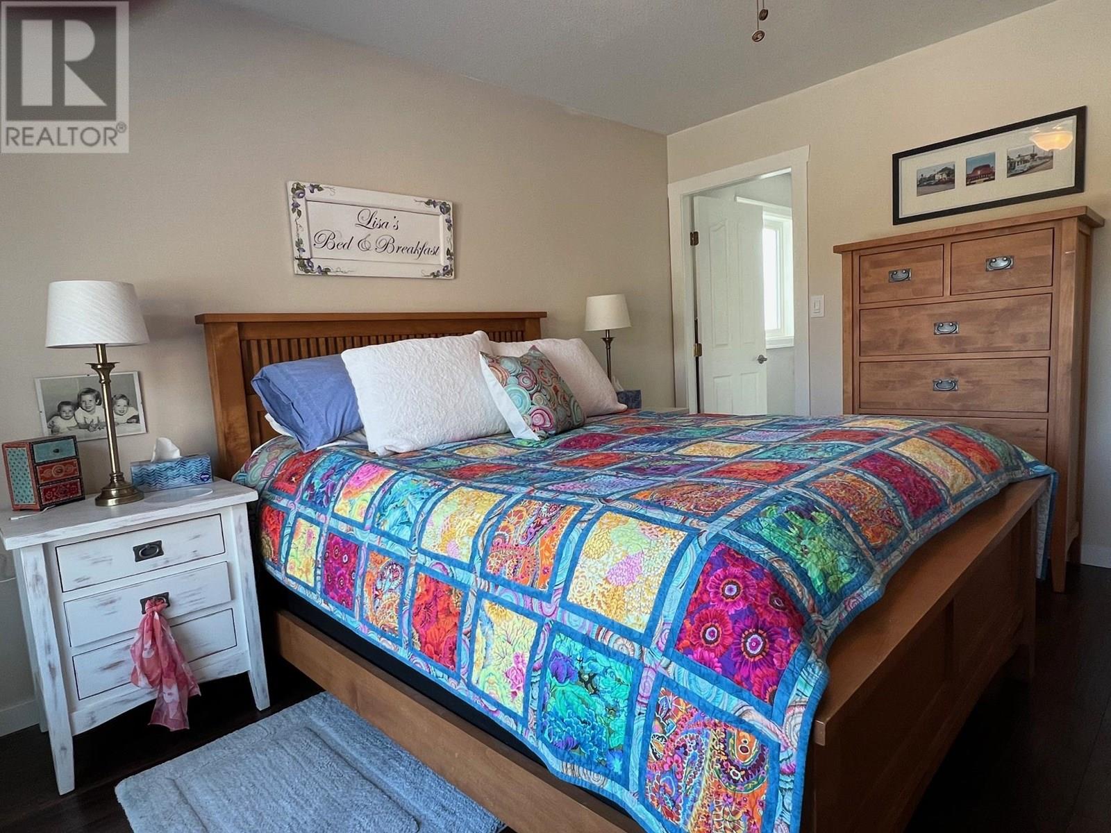 Photo 13 of 814 8 Avenue, Vernon BC