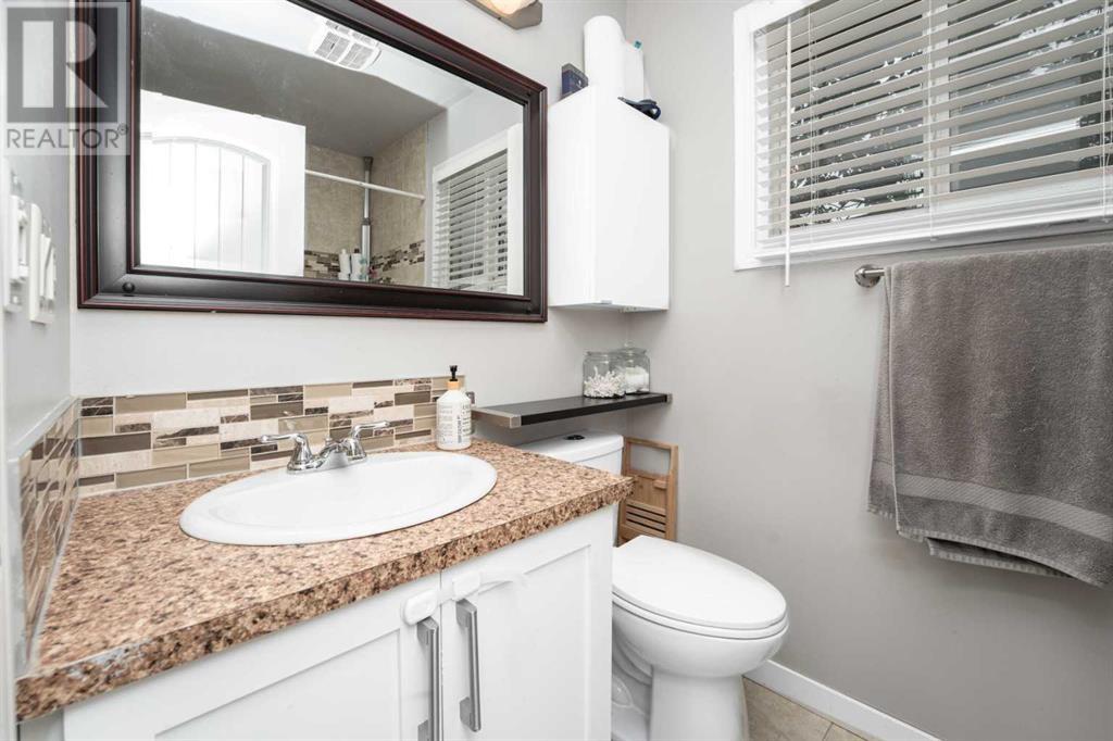 Single Family House for Sale in  Pinehill Road NE Pineridge Calgary 