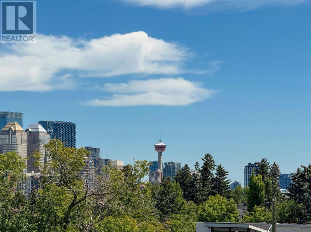 Single Family House for Sale in   A Street SW Bankview Calgary 
