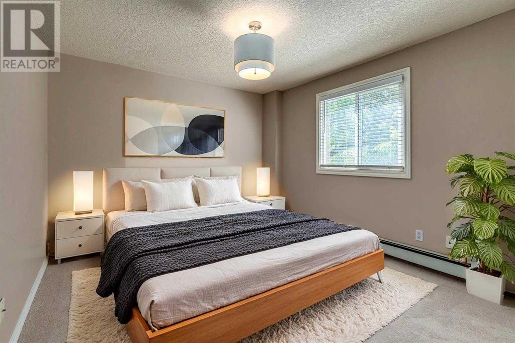 Single Family House for Sale in   A Street SW Bankview Calgary 