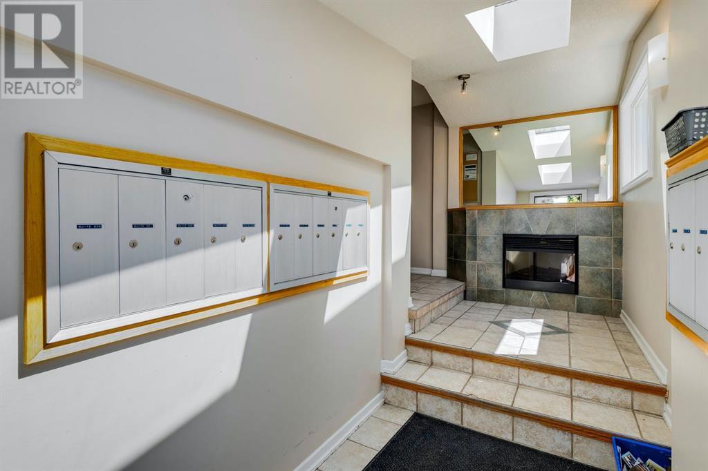 Single Family House for Sale in   A Street SW Bankview Calgary 