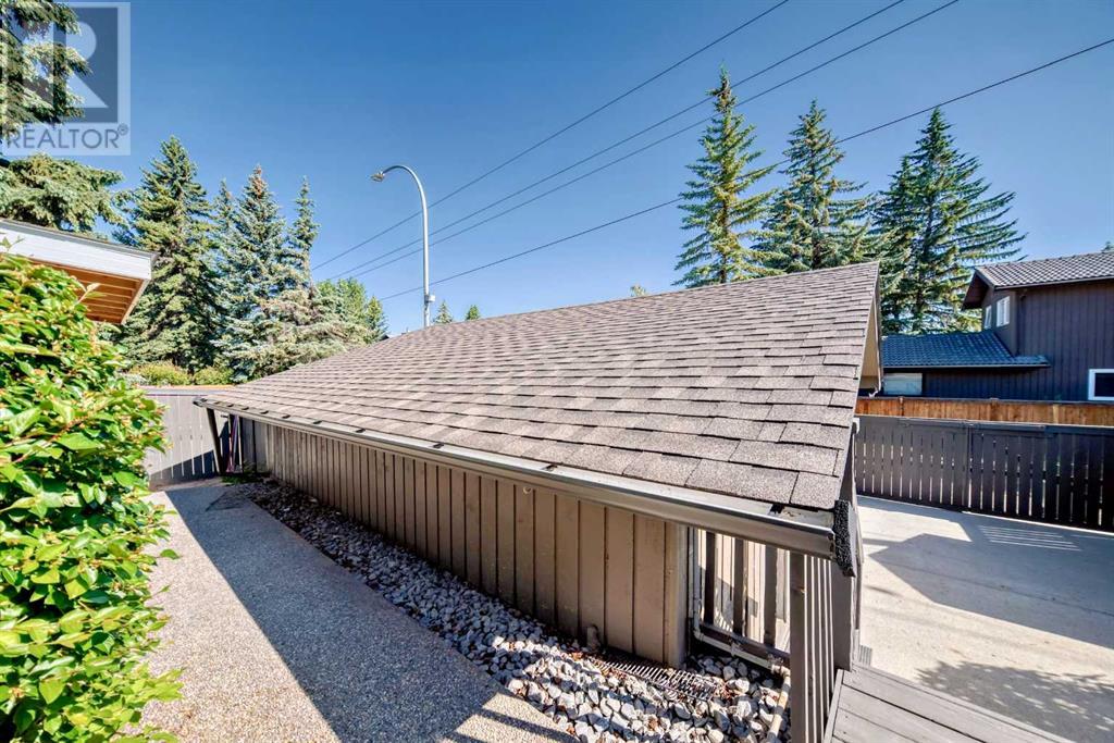 Single Family House Bungalow for Sale in  Palliser Drive SW Oakridge Calgary 