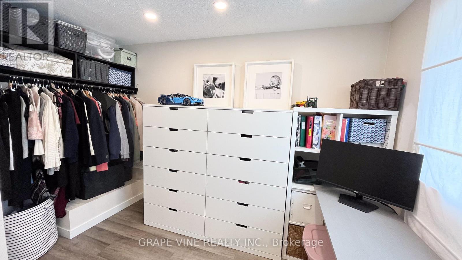 Photo 8 of 5 C Woodvale Green, Ottawa ON