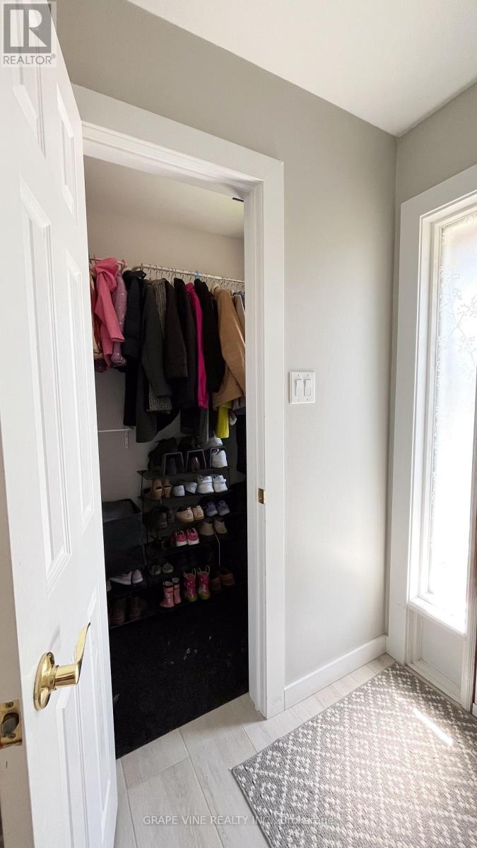 Photo 7 of 5 C Woodvale Green, Ottawa ON
