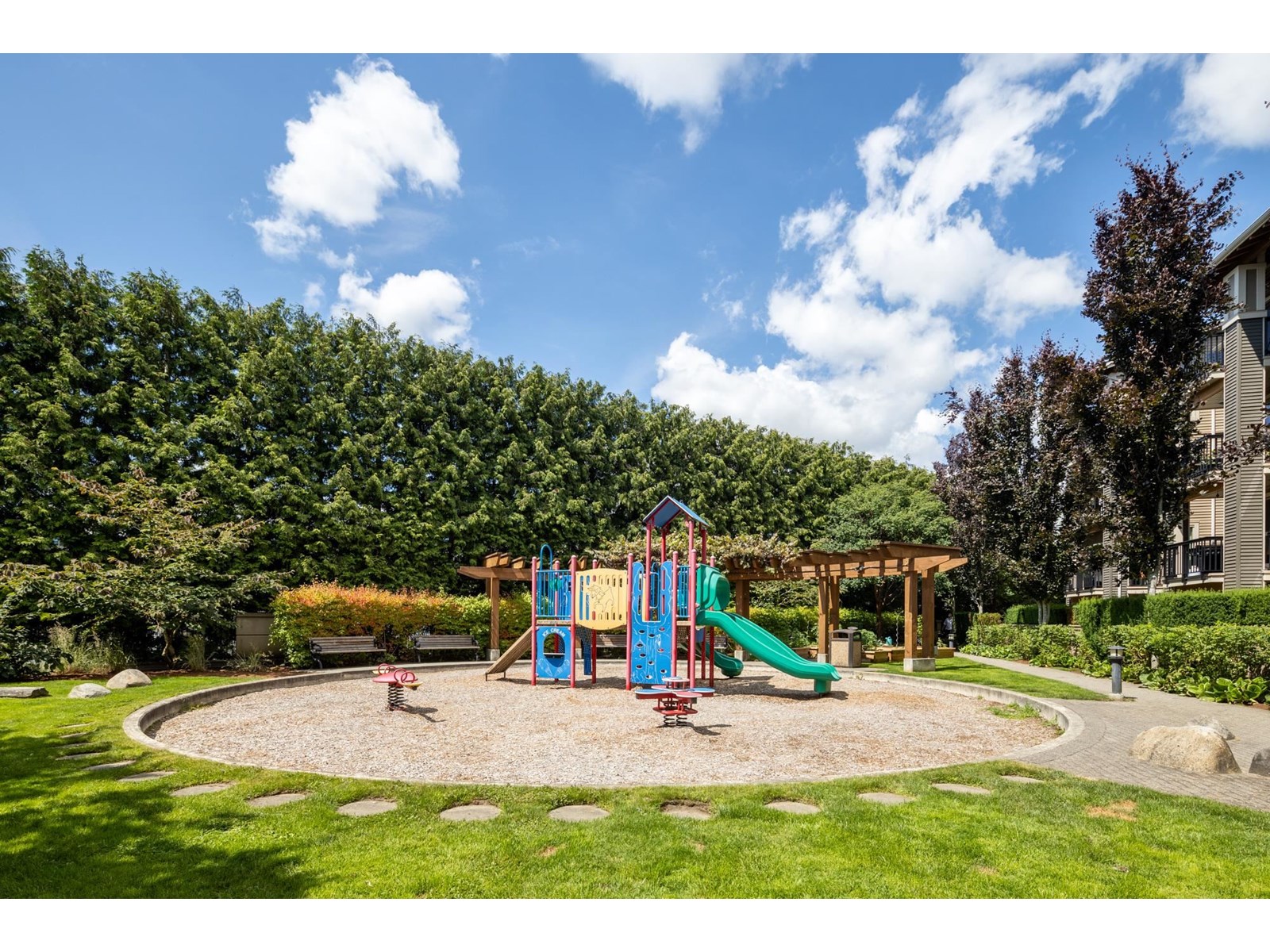 Photo 5 of 323 5655 210 A Street, Langley BC