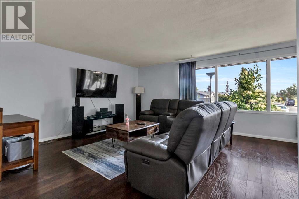 4040 Marbank Drive NE, Calgary, Alberta