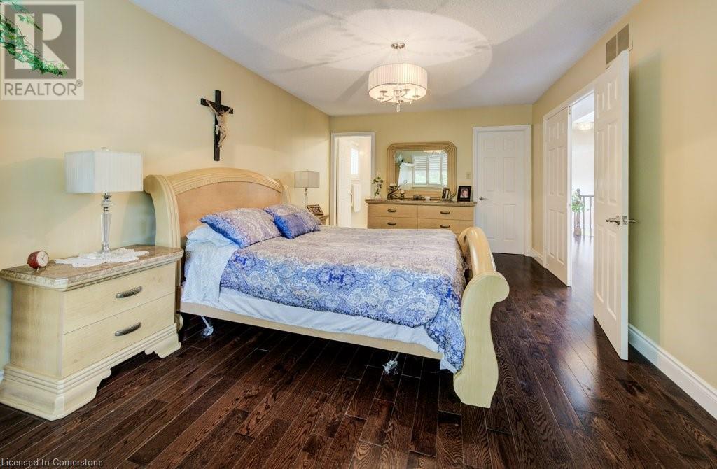 Photo 27 of 1056 Plains View Avenue, Burlington ON