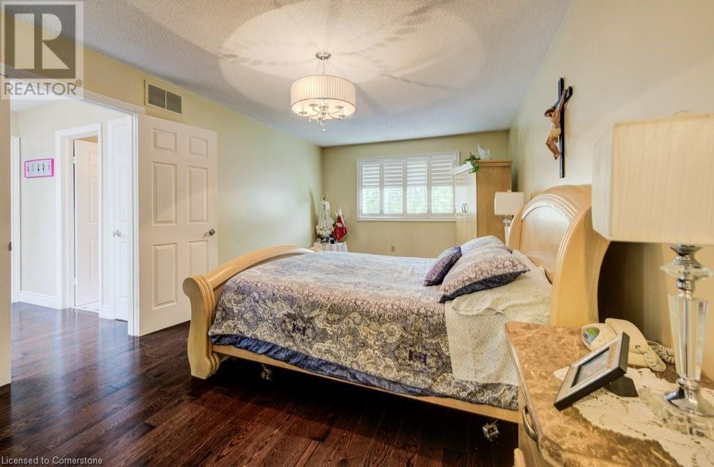 Photo 29 of 1056 Plains View Avenue, Burlington ON