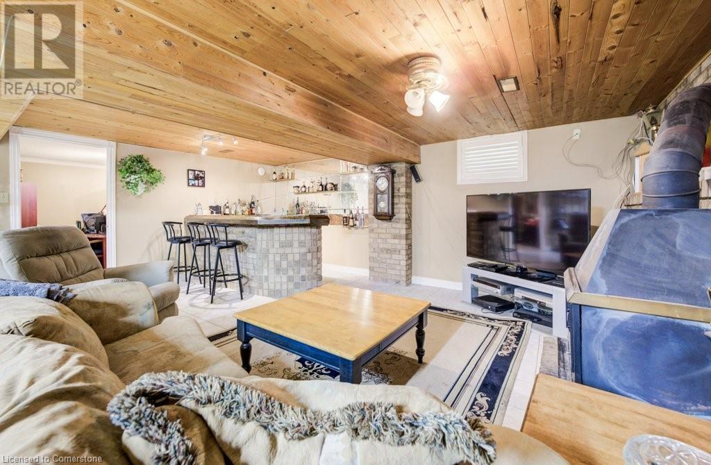 Photo 40 of 1056 Plains View Avenue, Burlington ON