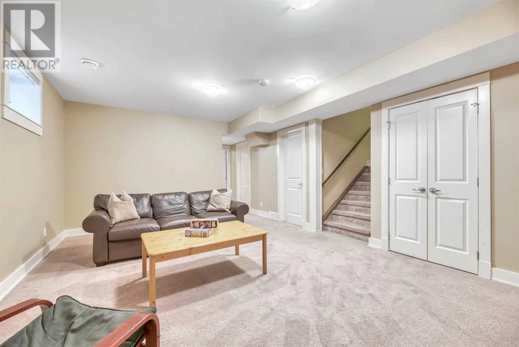 Single Family House for Sale in   Avenue SE Inglewood Calgary 