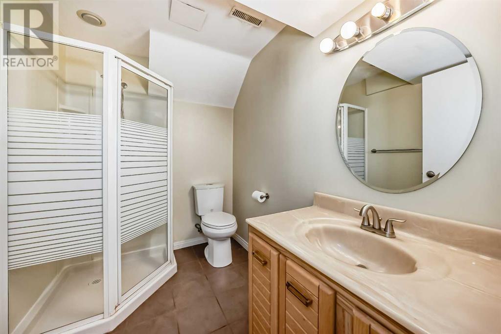 Single Family House Bungalow for Sale in  Dalhart Hill NW Dalhousie Calgary 