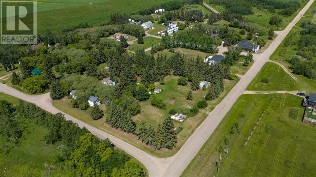 Photo 6 of 4901 4905 51 Street, Streamstown AB