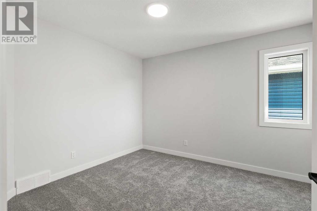 Photo 37 of 145 Amblefield Terrace Nw, Calgary AB