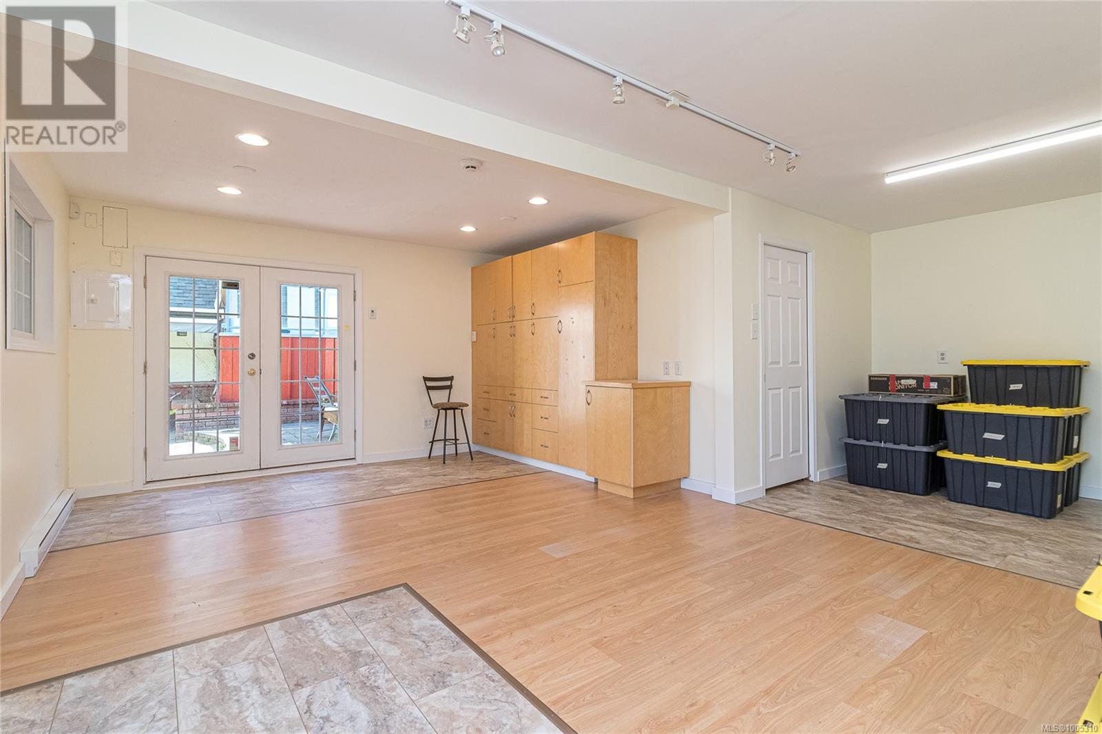3872 CAREY RD - Image 37