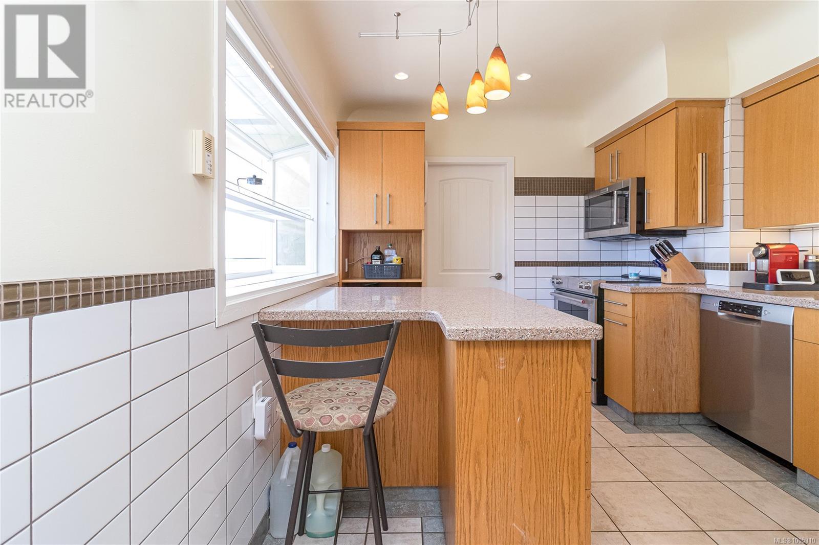3872 CAREY RD - Image 16