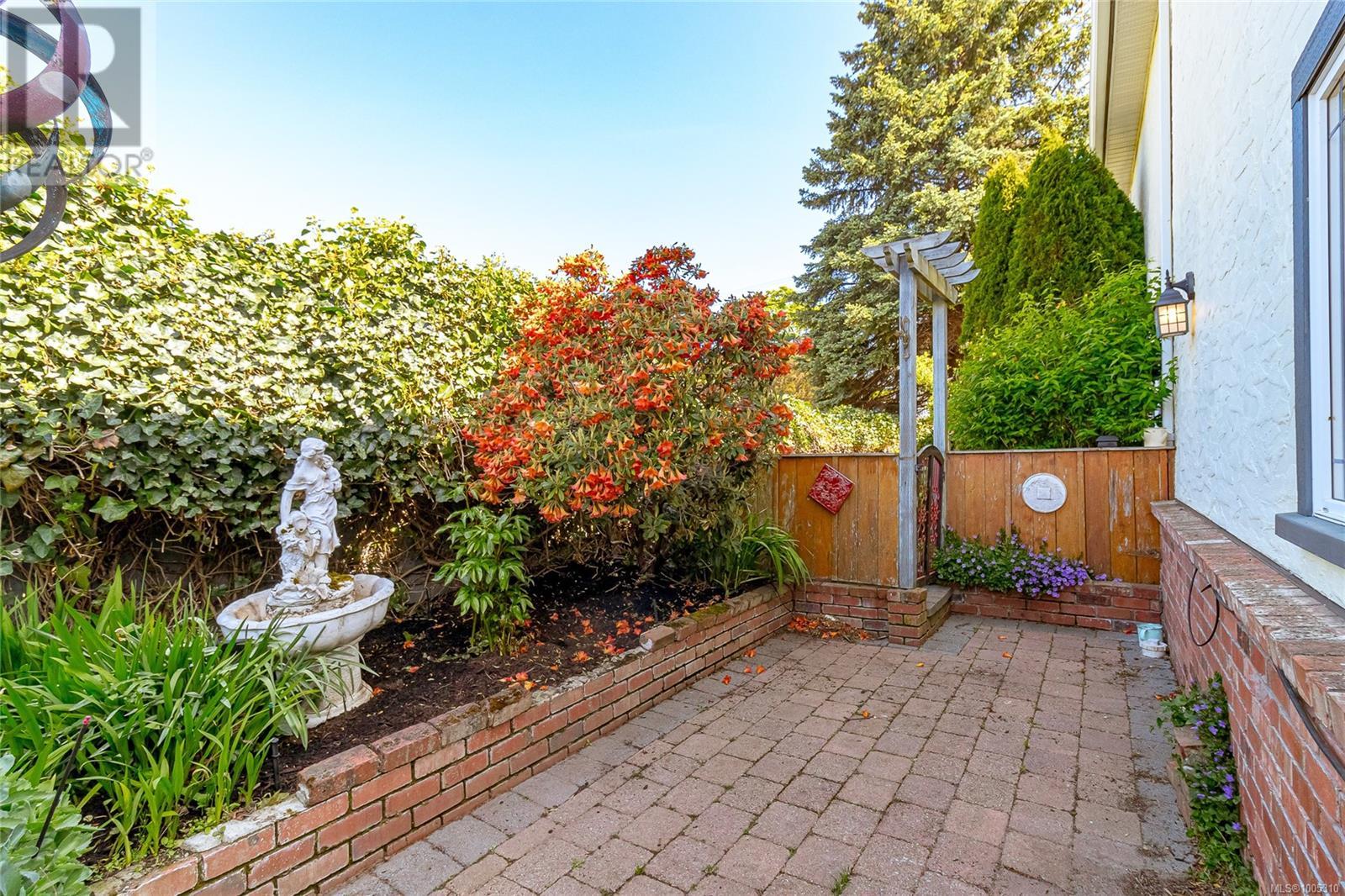 3872 CAREY RD - Image 42
