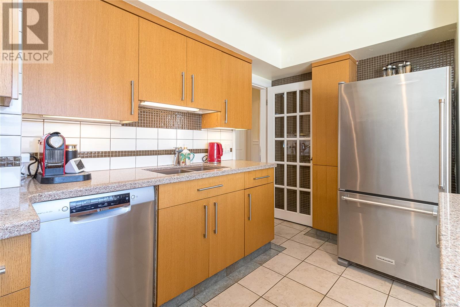 3872 CAREY RD - Image 19