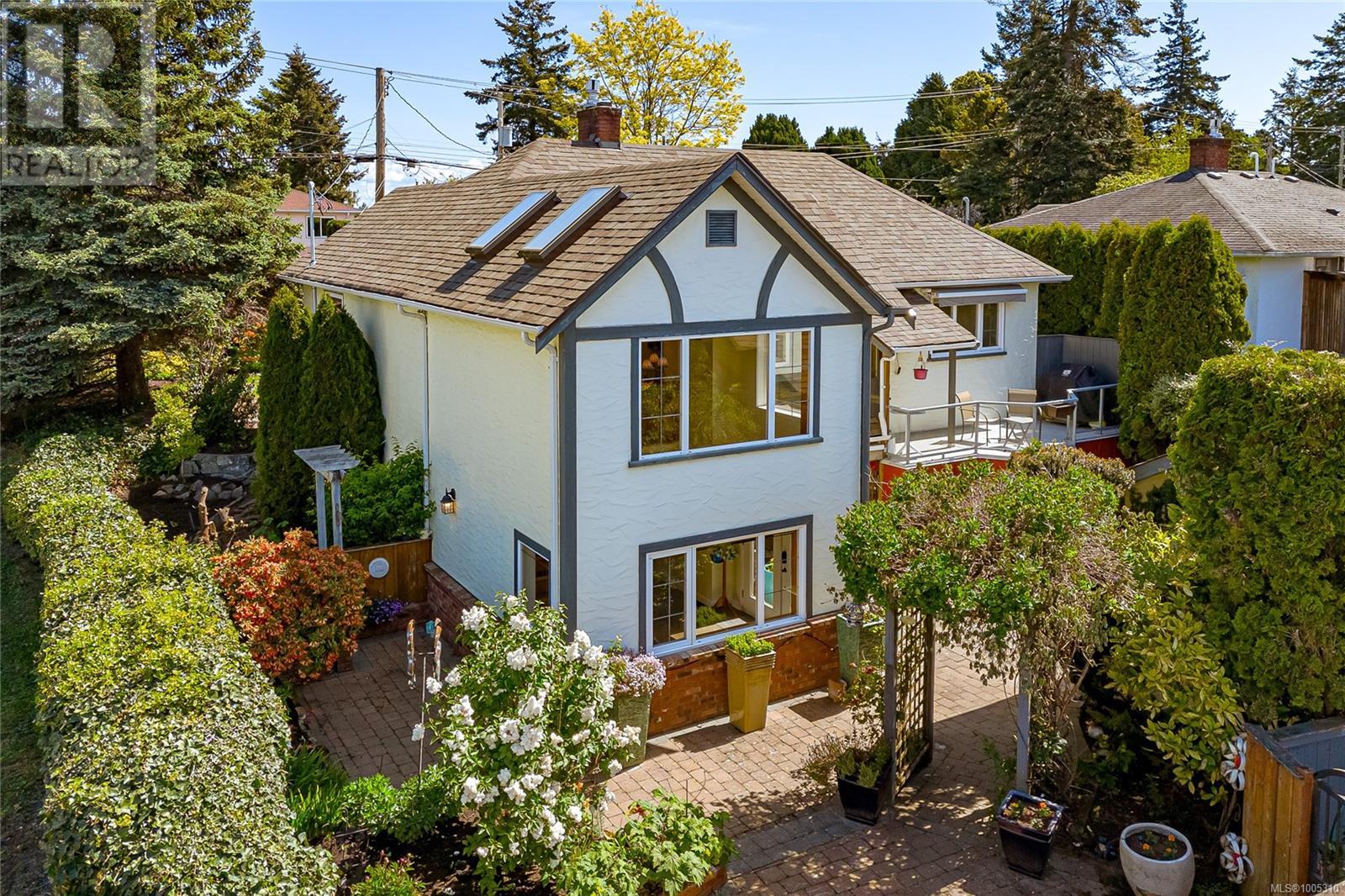 3872 CAREY RD - Image 1