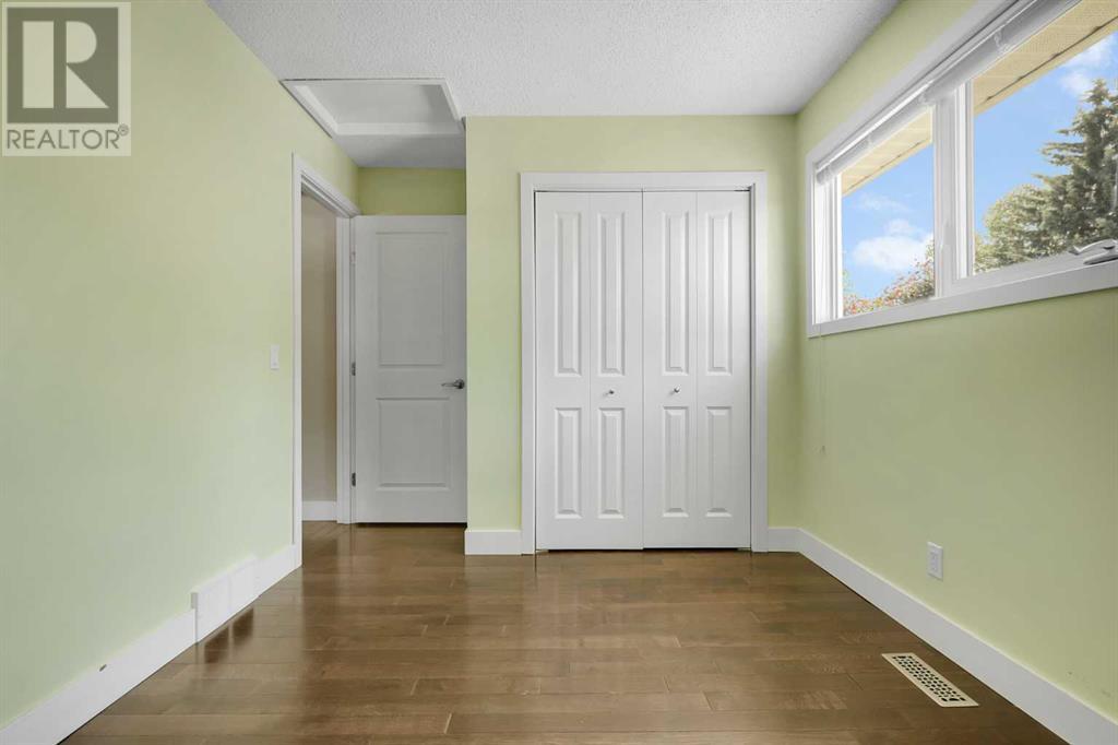 Single Family House Bungalow for Sale in  Woodbrook Way SW Woodbine Calgary 