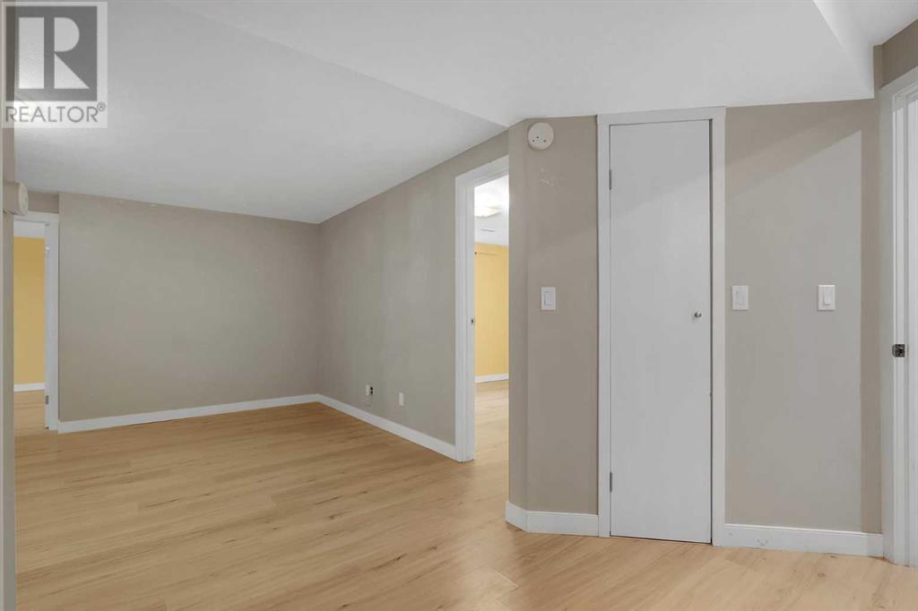 Single Family House Bungalow for Sale in  Woodbrook Way SW Woodbine Calgary 