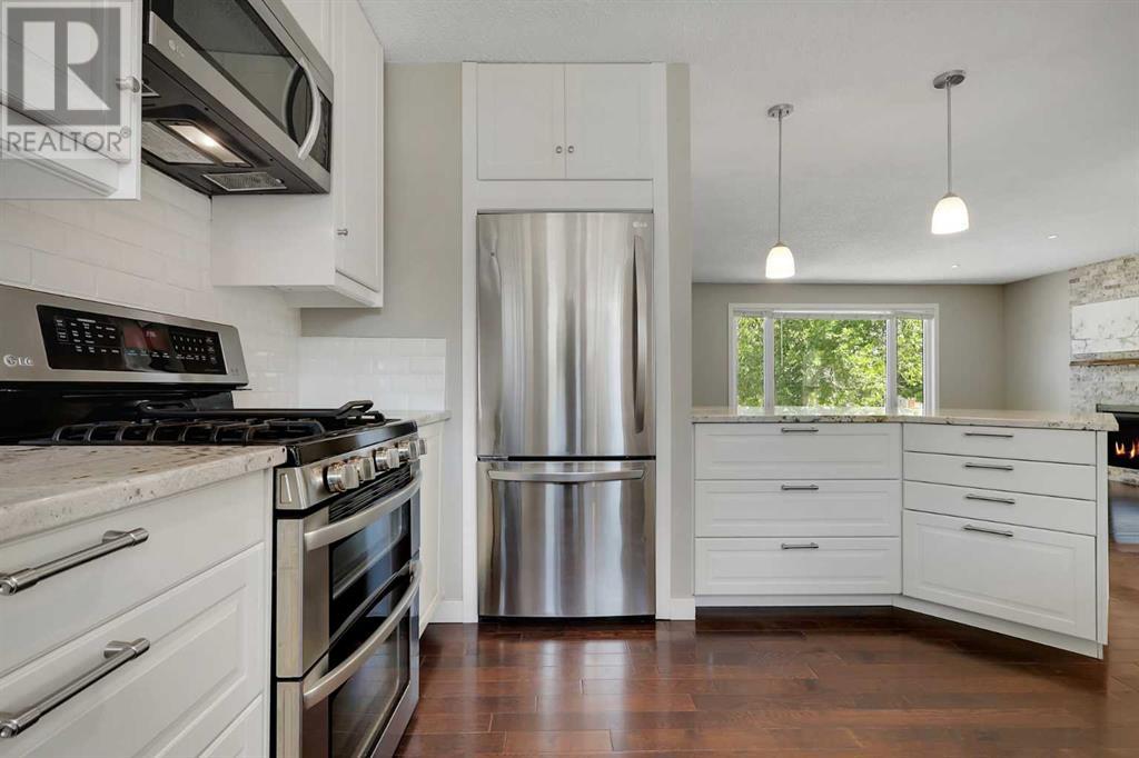 Single Family House Bungalow for Sale in  Woodbrook Way SW Woodbine Calgary 