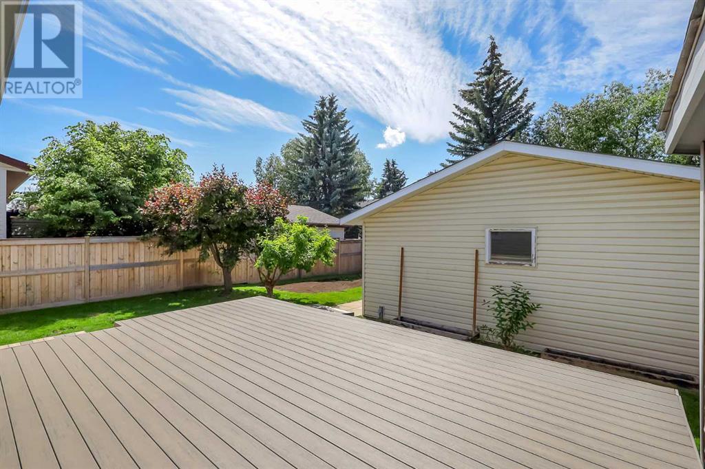 Single Family House Bungalow for Sale in  Woodbrook Way SW Woodbine Calgary 