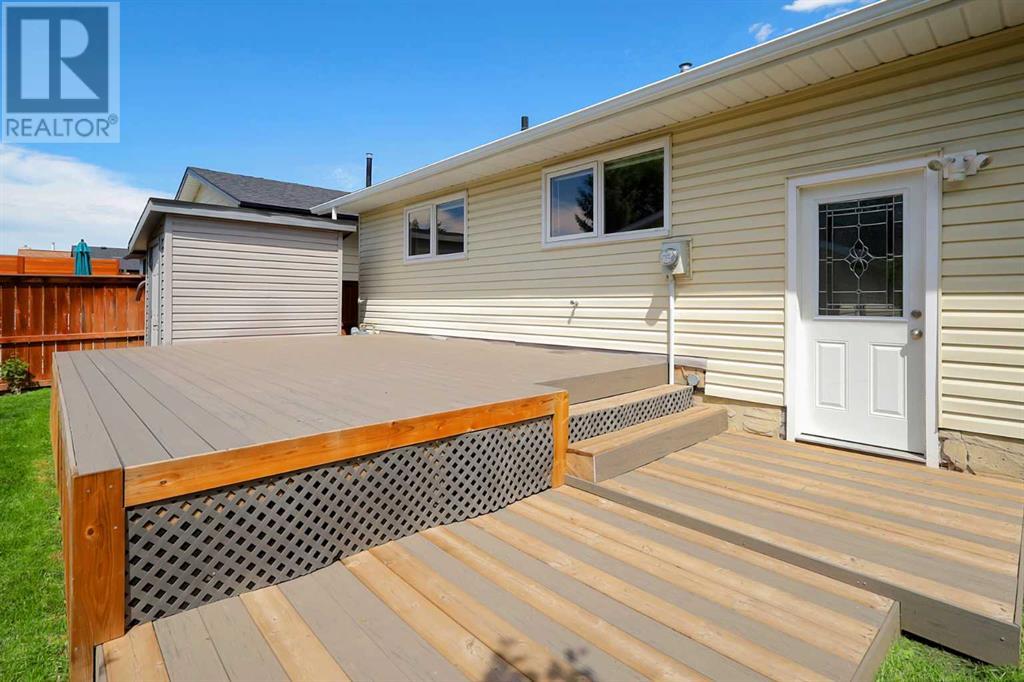 Single Family House Bungalow for Sale in  Woodbrook Way SW Woodbine Calgary 