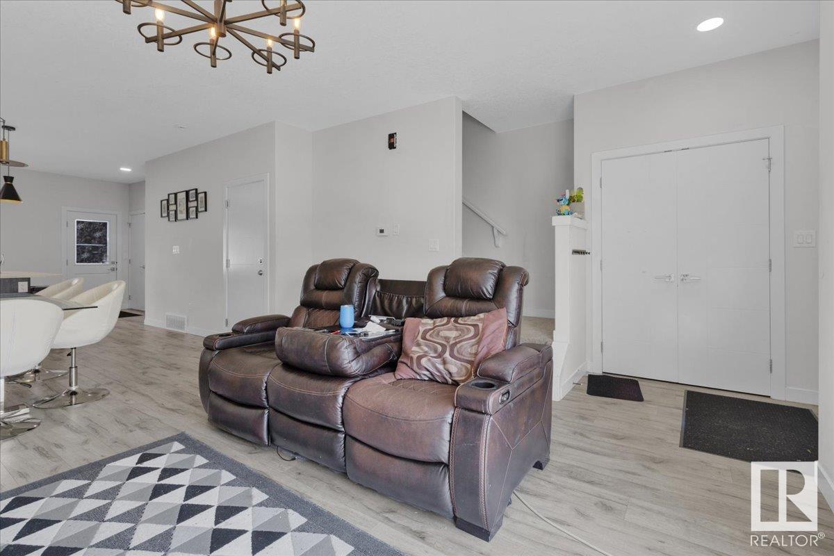 Photo 6 of 9490 Colak Ln Sw, Edmonton AB