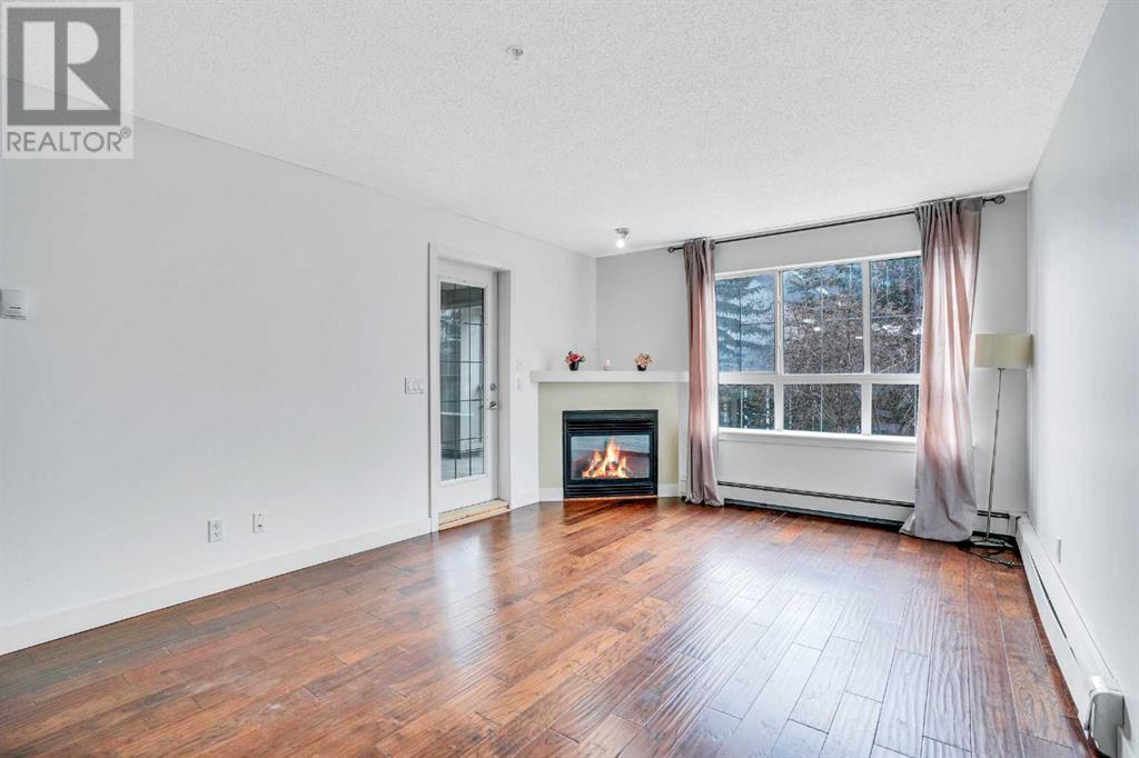 Single Family House for Sale in   Richard Court SW Lincoln Park Calgary 