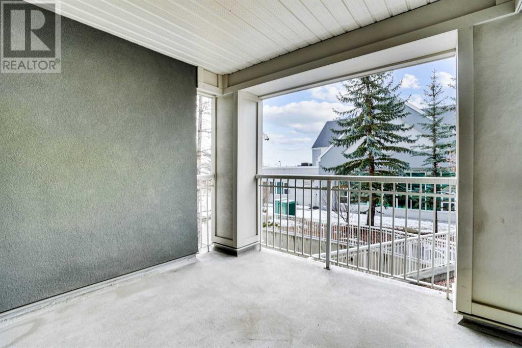 Single Family House for Sale in   Richard Court SW Lincoln Park Calgary 