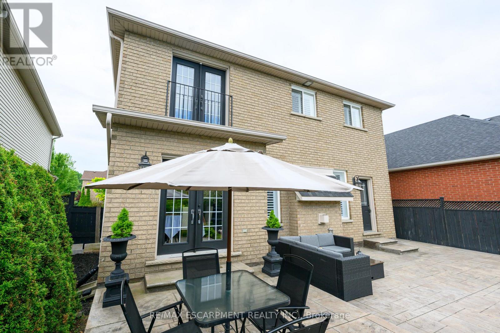 Photo 38 of 38 Sunbeam Drive, Hamilton ON