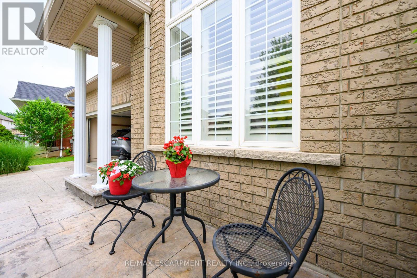 Photo 49 of 38 Sunbeam Drive, Hamilton ON