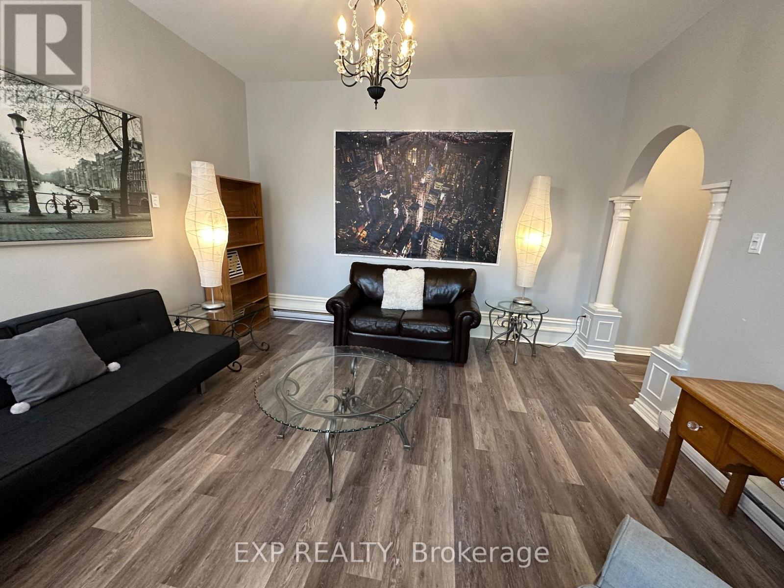 Photo 2 of 1 242 Bridge Street, Carleton Place ON