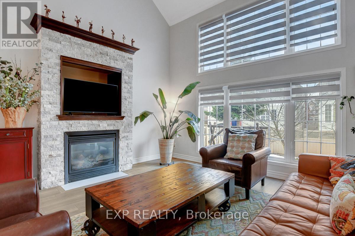 Photo 6 of 228 Hidden Meadow Avenue, Ottawa ON