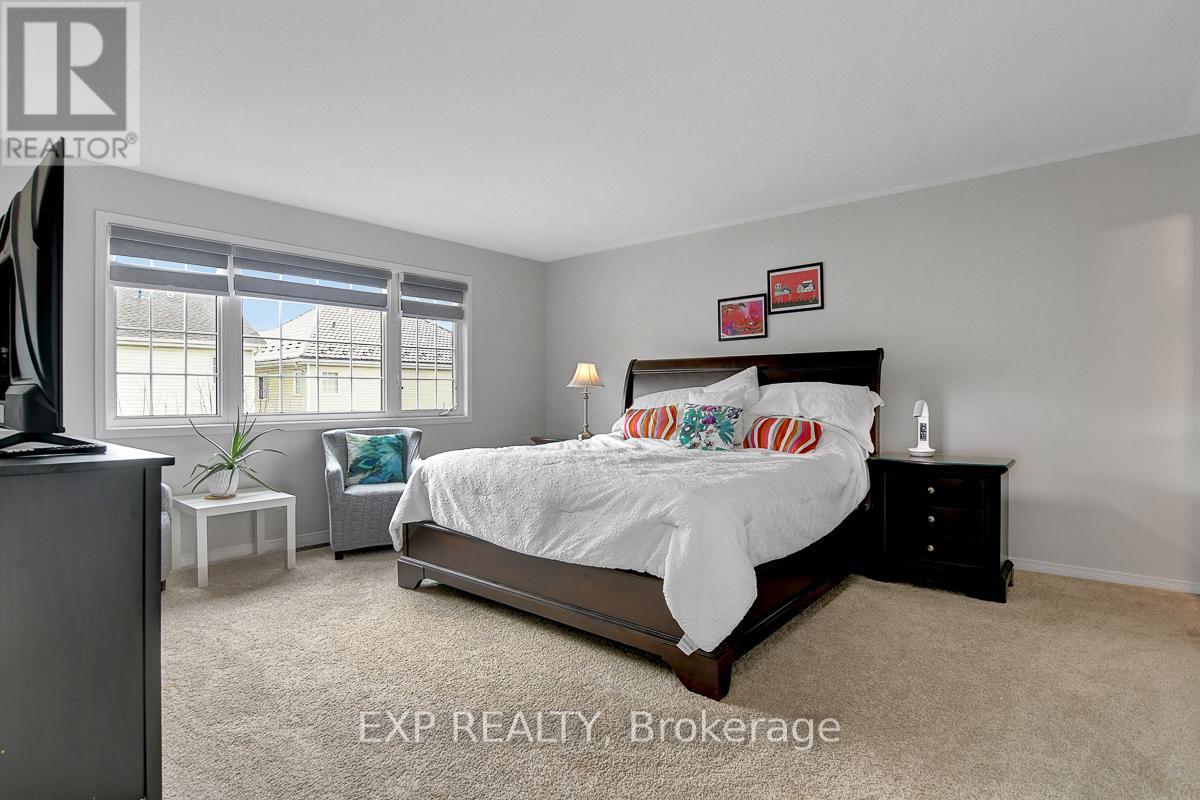 Photo 8 of 228 Hidden Meadow Avenue, Ottawa ON