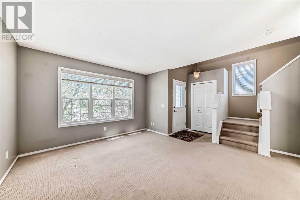 Single Family House for Sale in  Everridge Drive SW Evergreen Calgary 