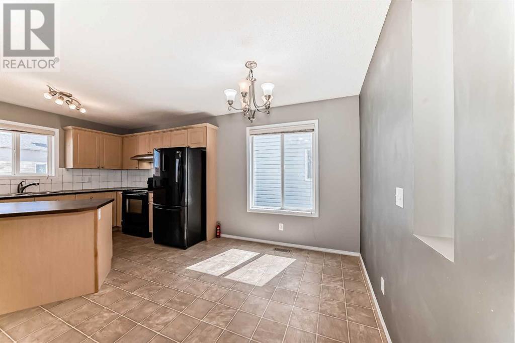 Single Family House for Sale in  Everridge Drive SW Evergreen Calgary 