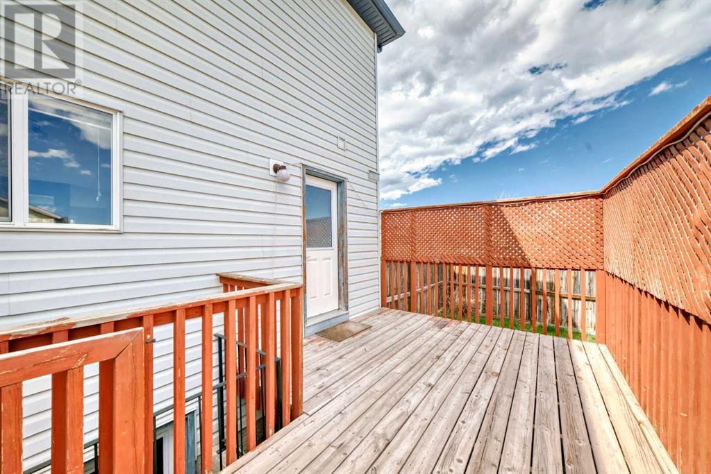 Single Family House for Sale in  Everridge Drive SW Evergreen Calgary 