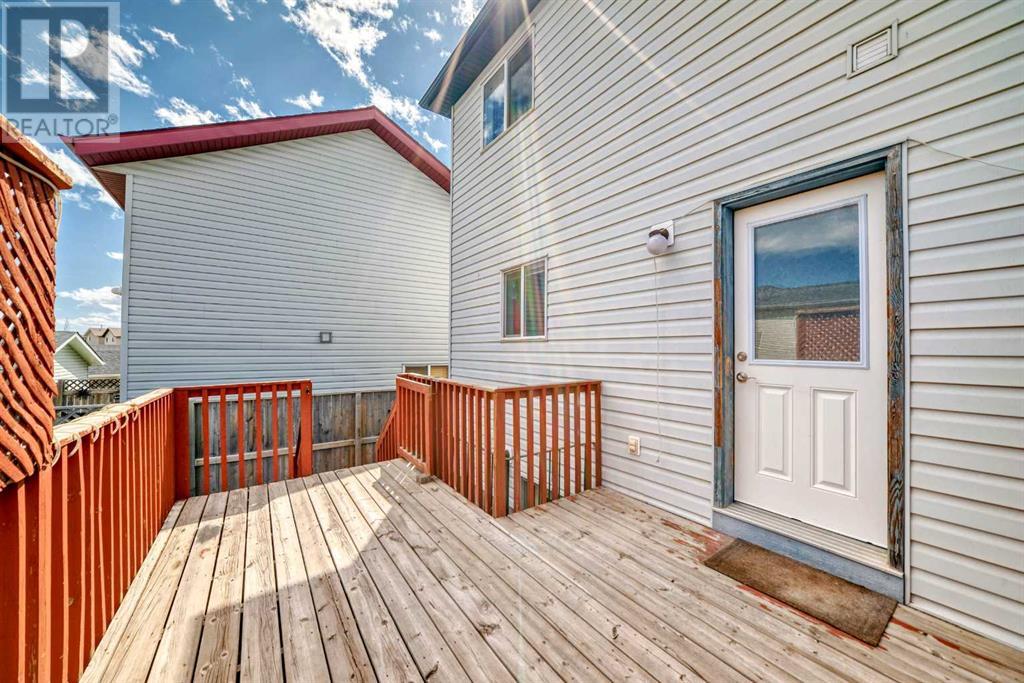 Single Family House for Sale in  Everridge Drive SW Evergreen Calgary 